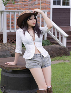 美女图片库没有穿衣服-lovestory动漫无删减免费观看