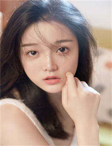 小鸣-朴妮唛女警